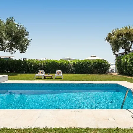 Piedra - Seafront Villa Barbati
