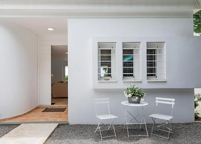 Piedra - Seafront Barbati