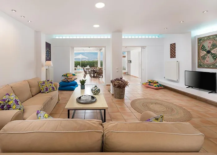 Piedra - Seafront Villa *