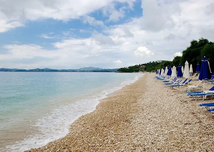Piedra - Seafront Μπαρμπάτι