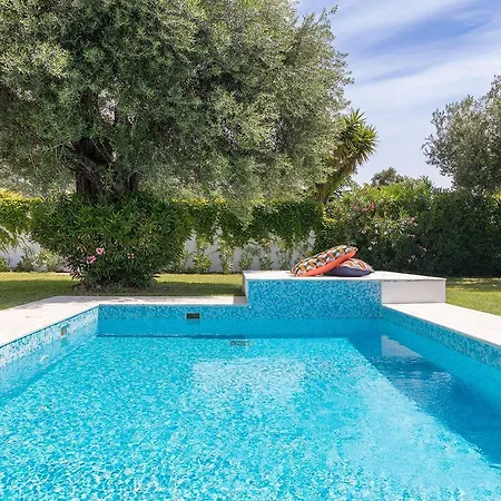 Villa Piedra Del Mar Beachfront By Villa2be